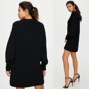 Aritzia Wilfred Sweater Dress